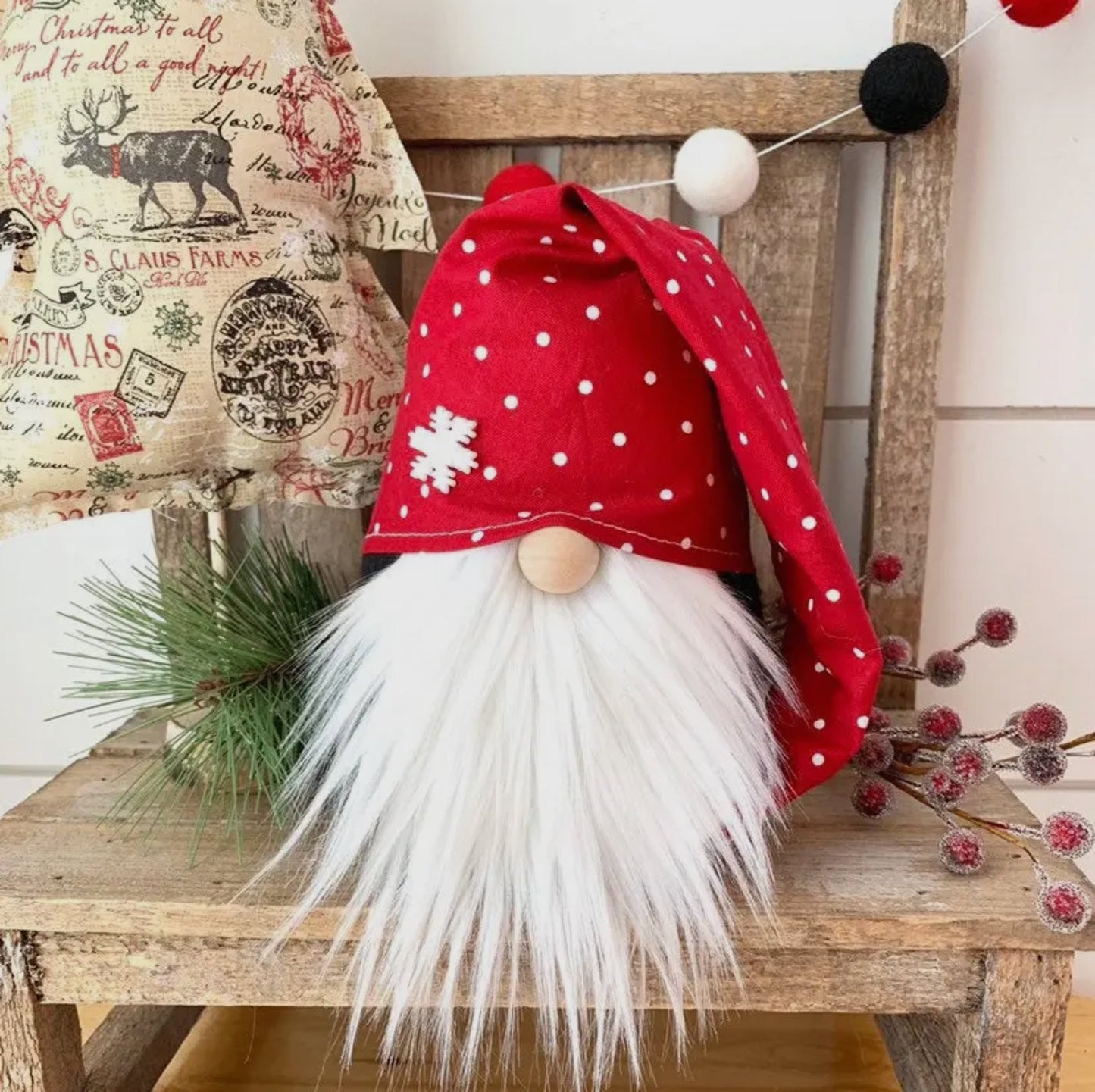 Holiday Gnome - Rose's Colored Designs