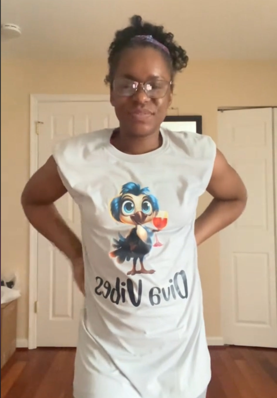 Diva Vibes tshirt Tshirt Rose's Colored Designs   